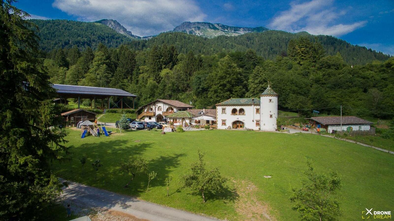 Agriturismo Randis Piano dʼArta المظهر الخارجي الصورة